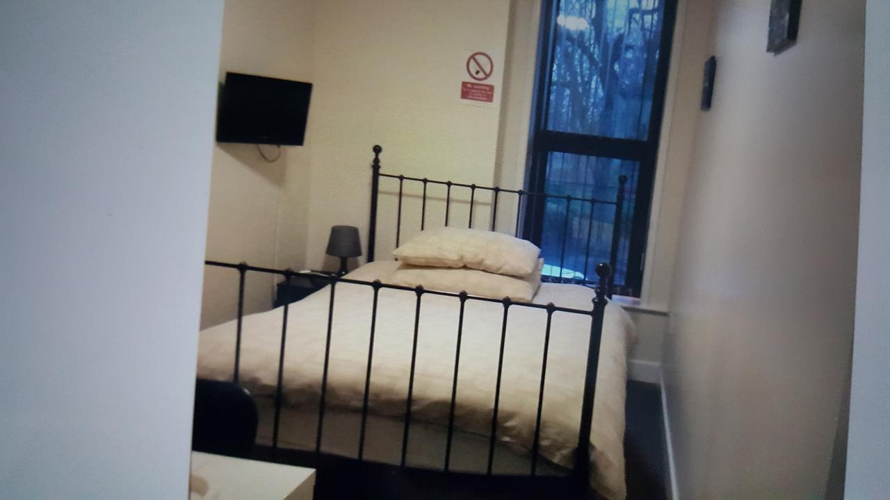 Kings Arms Hotel Farnworth Εξωτερικό φωτογραφία